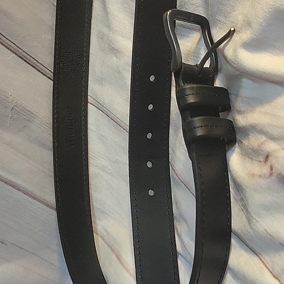 Wrangler Classic Black Belt - Picture 6 of 7